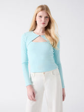 Cutout Top