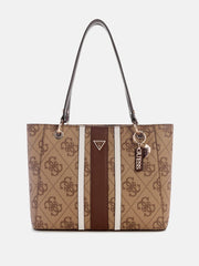 Noelle Shopper