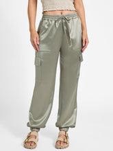 Slim fit cargo joggers