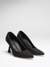 Monogram Court Pump