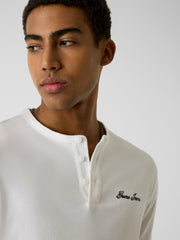 Embroidered logo t-shirt