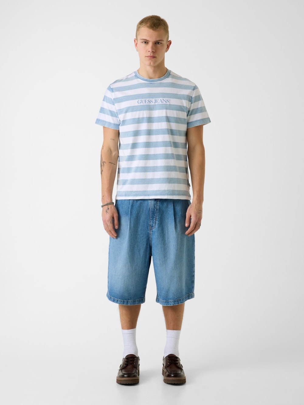 Baggy denim shorts