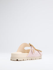 Fasten Raffia Sandals