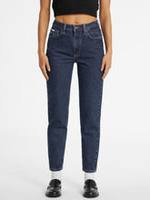 G06 Mom Jeans