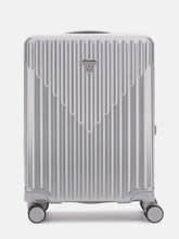 Centennial 18" 8-Wheel Suitcase