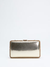 Wrap-Around Chain Clutch
