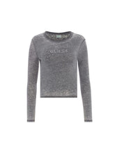 long-sleeve stretch tee
