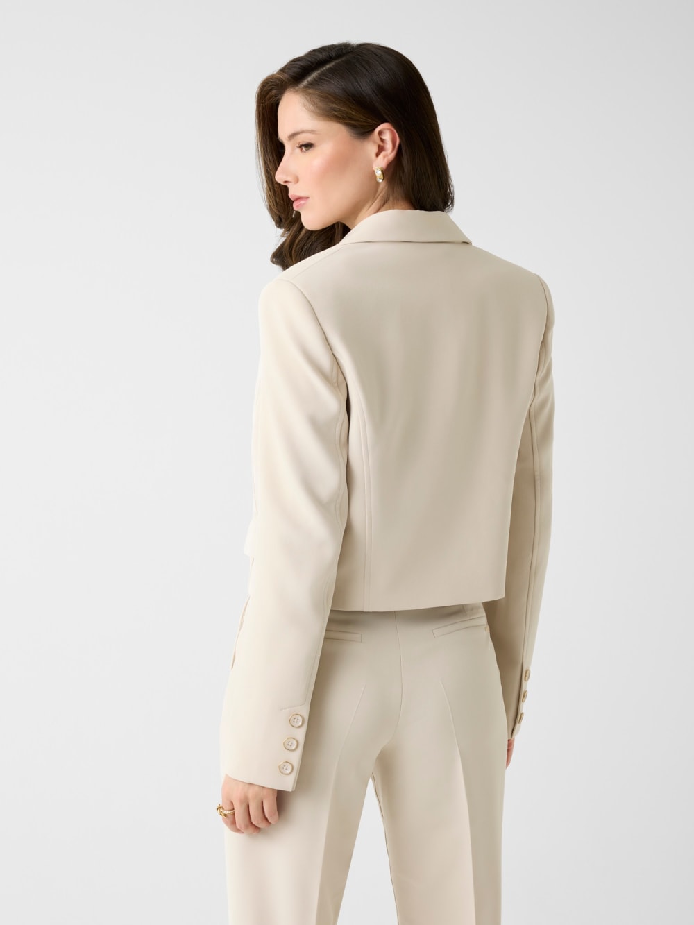 Single breast crop blazer