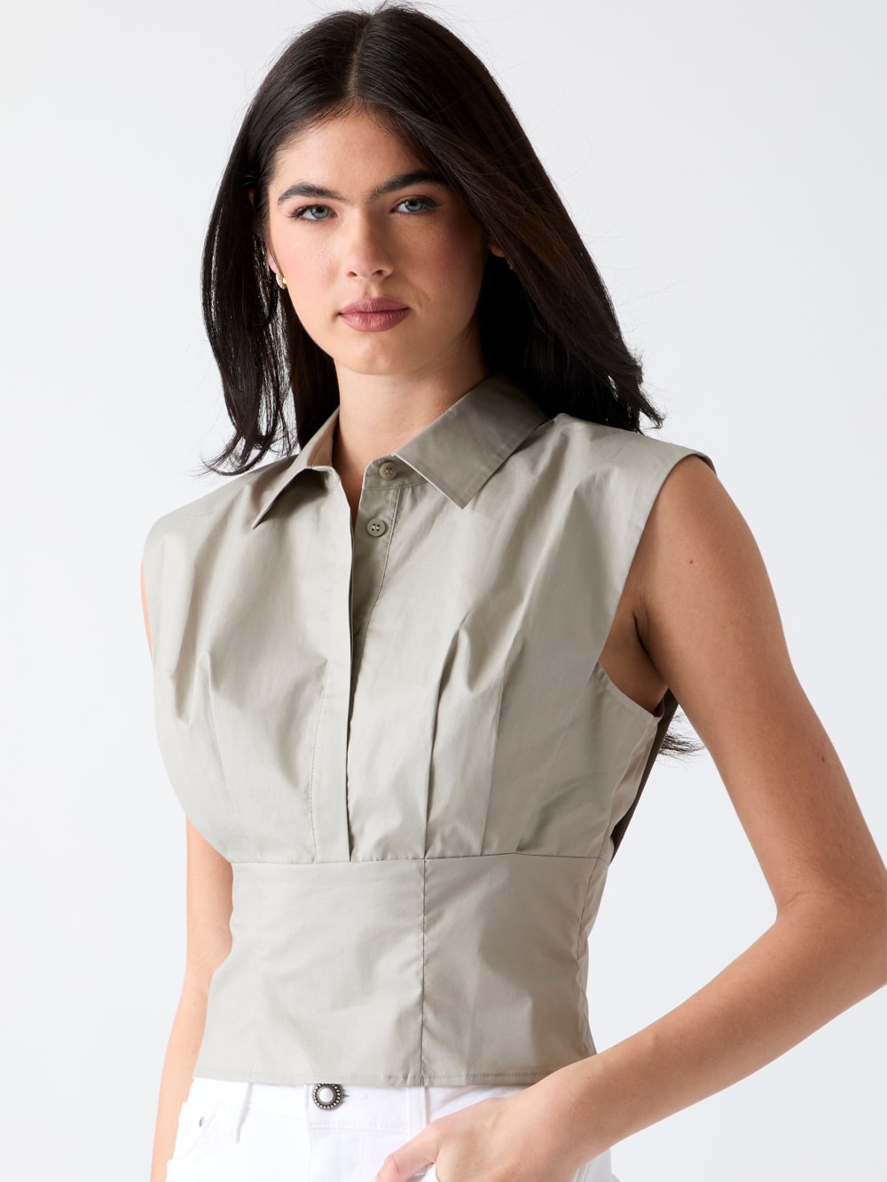 Cropped shirt