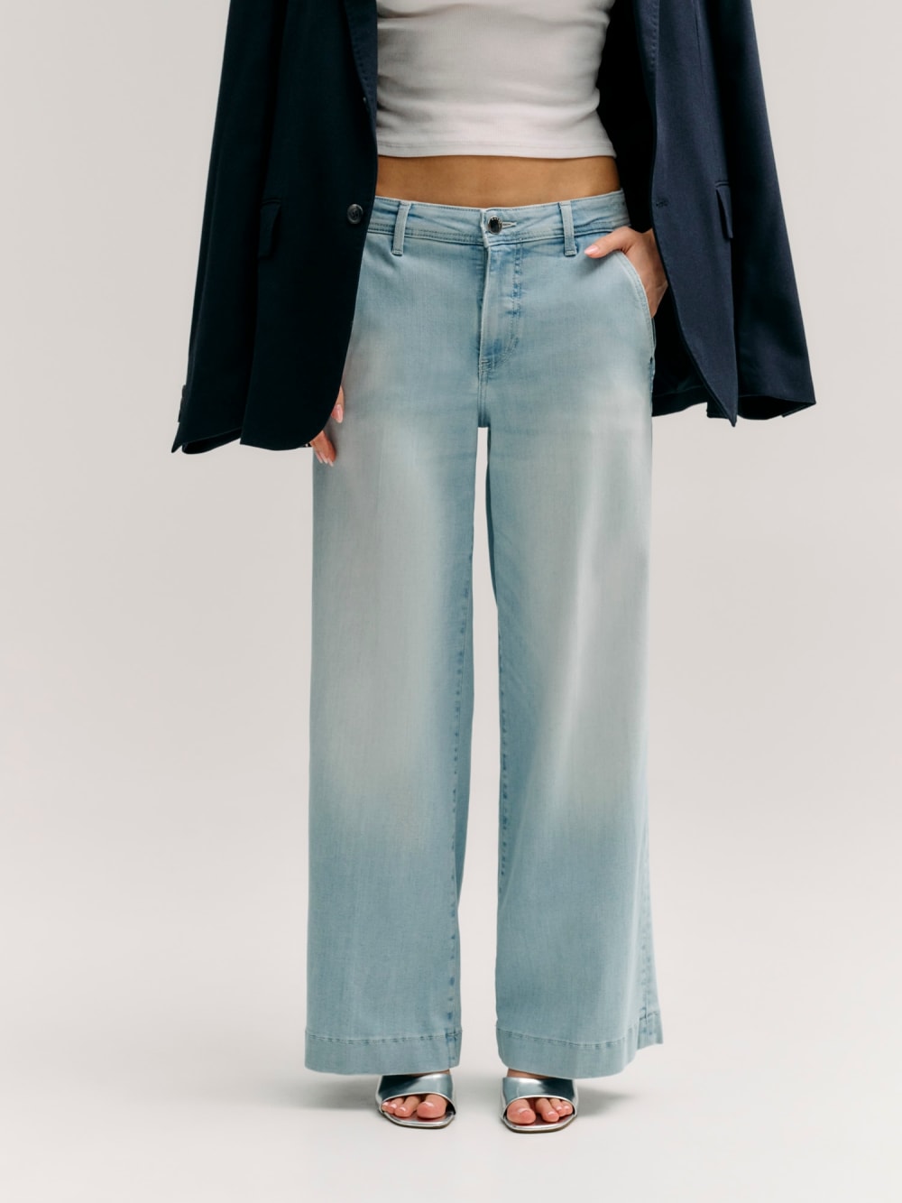 Zoya wide-leg jeans