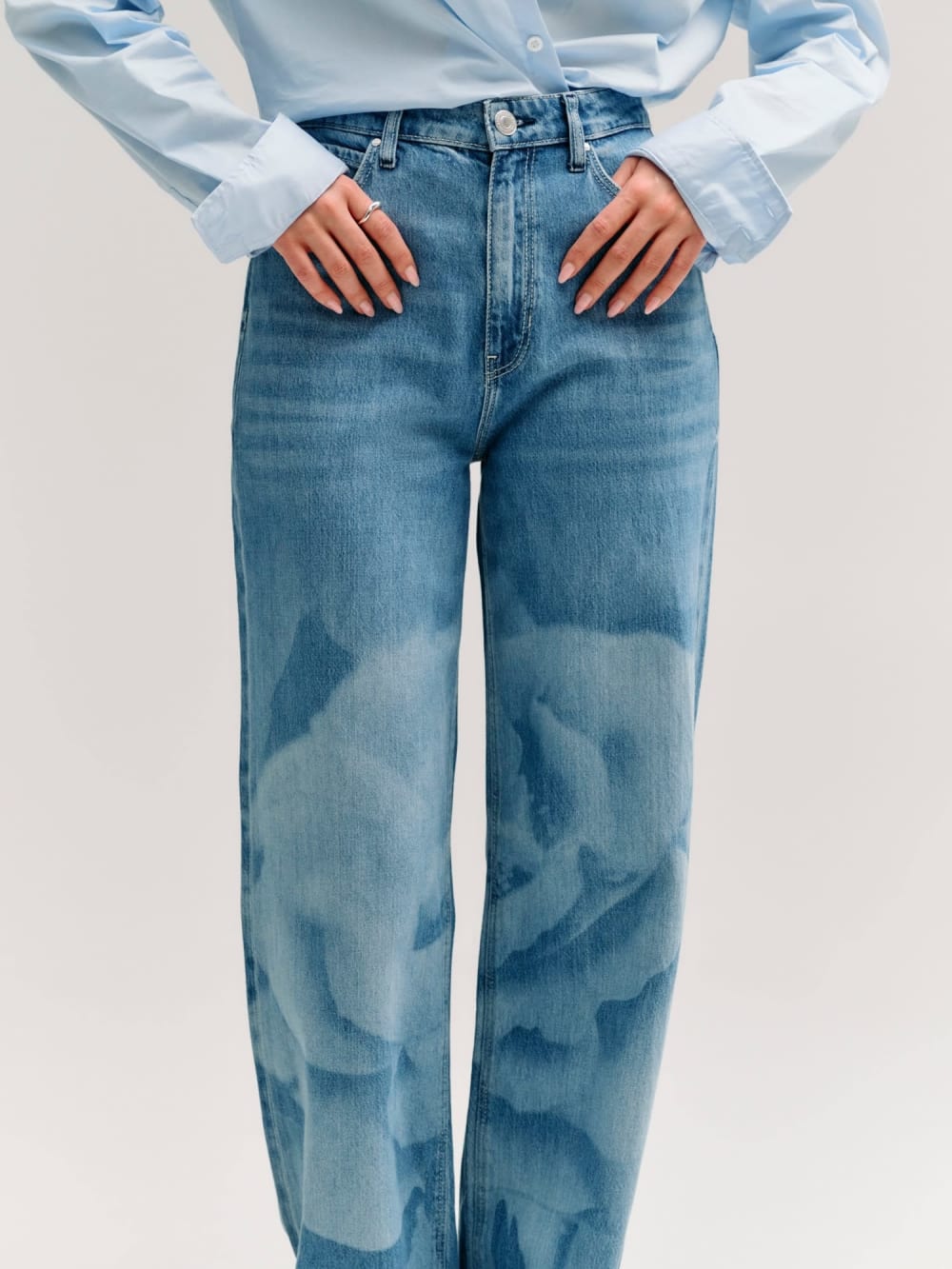 Printed Wide-Leg Jeans