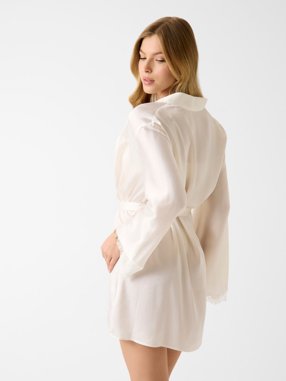 Helen satin short kimono