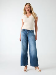 Modal-blend top