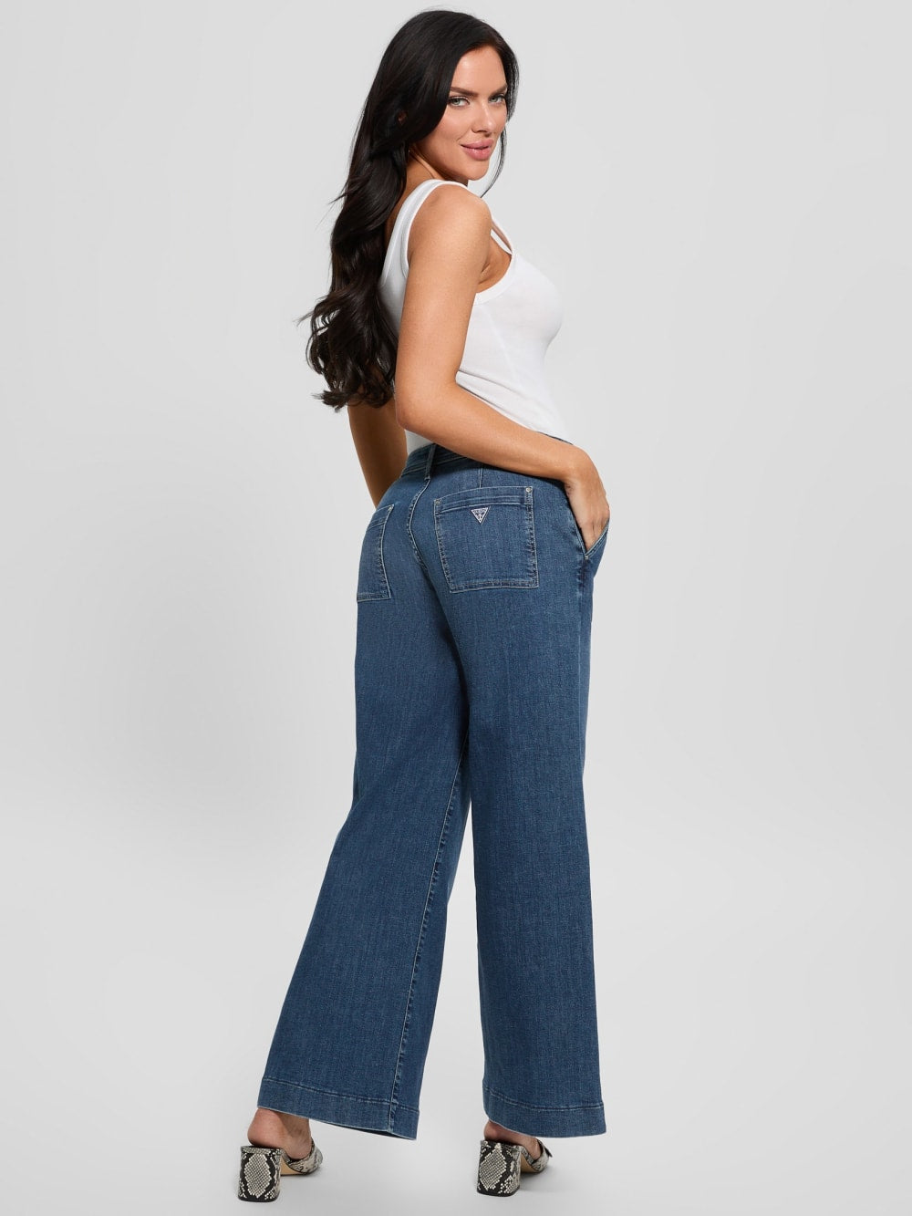 Zoya wide-leg jeans