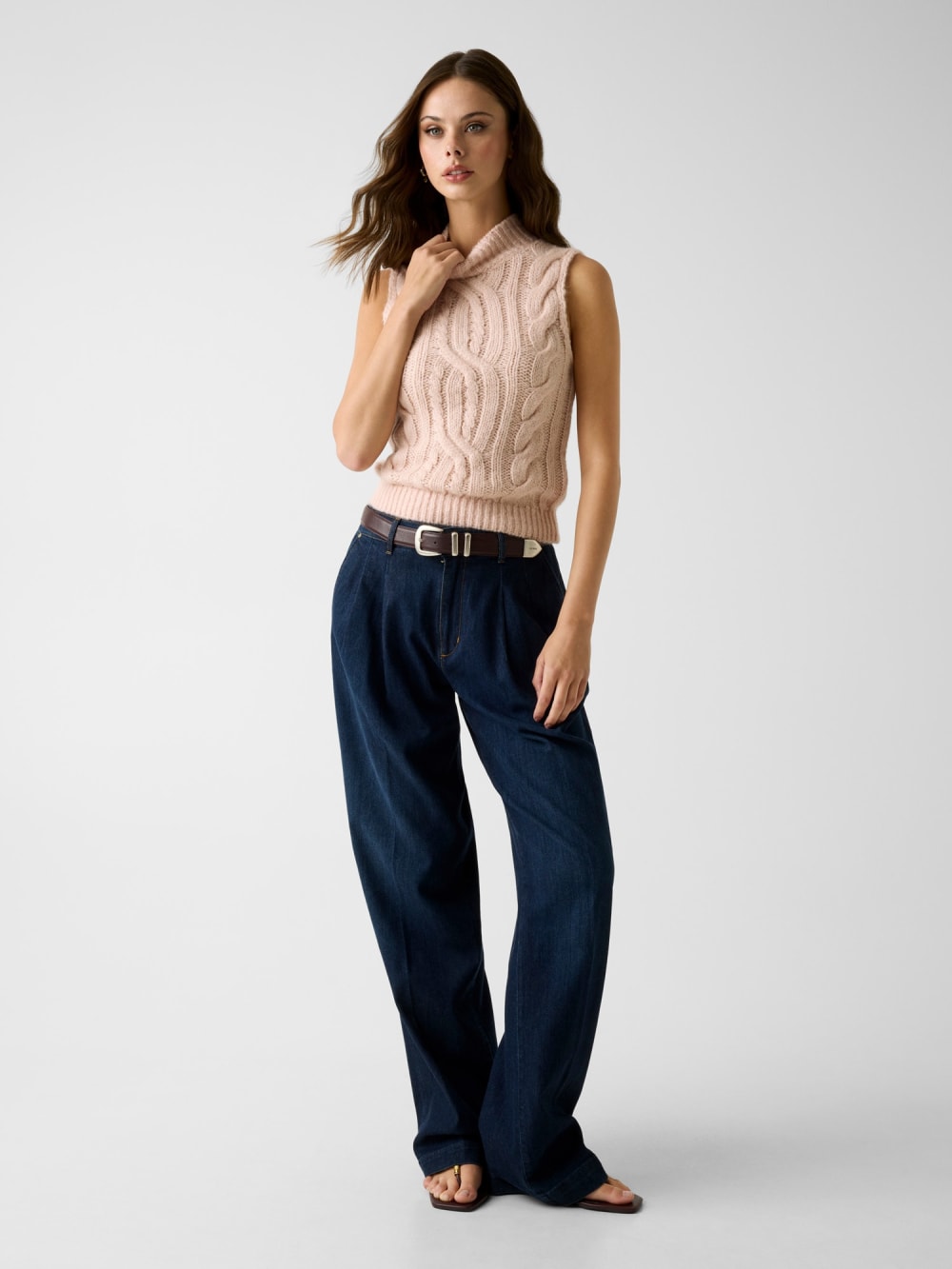 Sleeveless wool-blend sweater