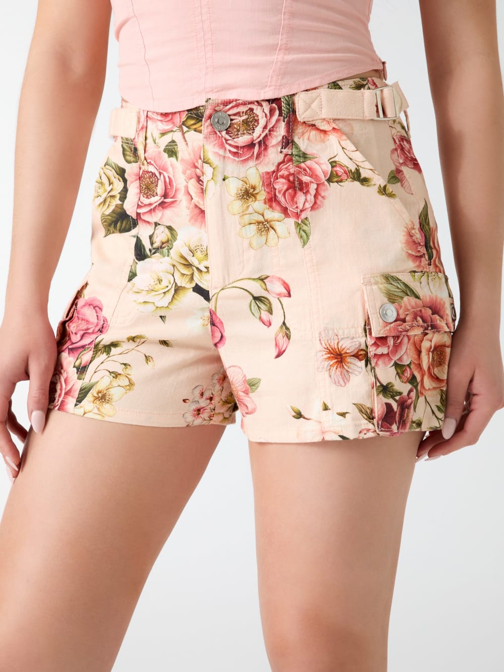 Cargo denim shorts