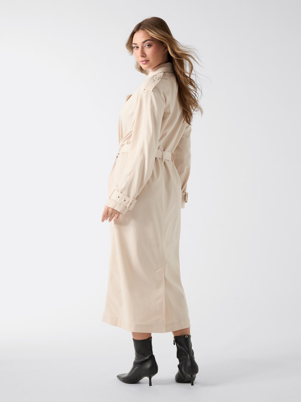 Viscose-blend trench