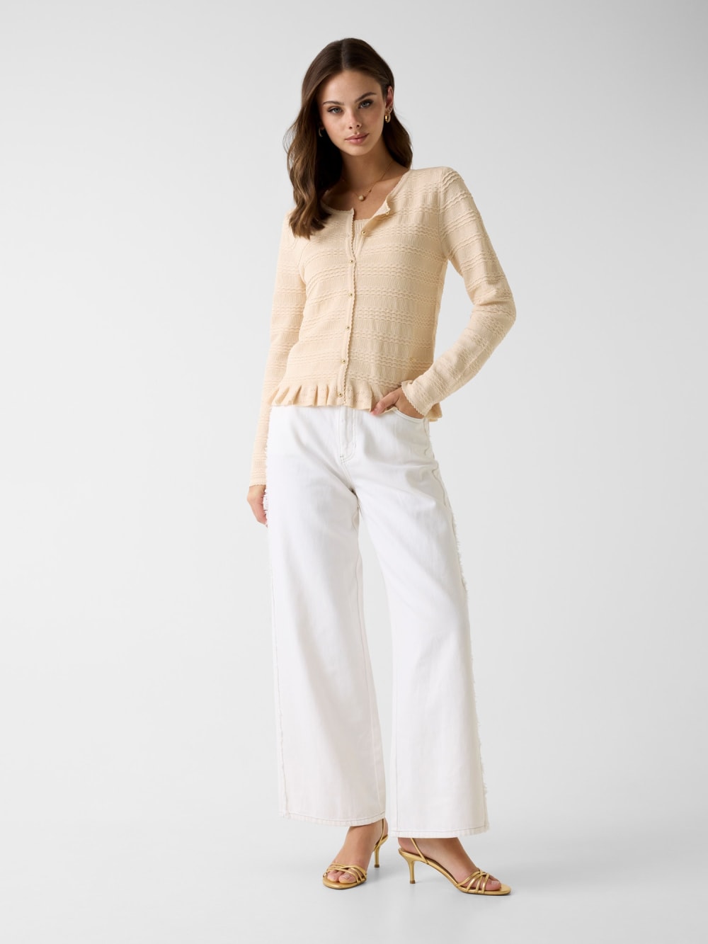 Cardigan sweater