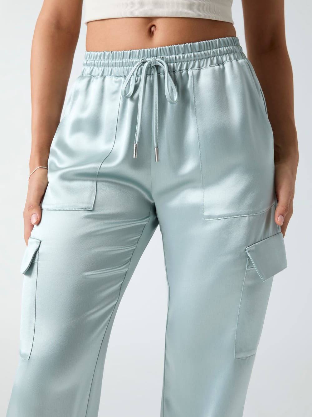 Slim fit cargo joggers