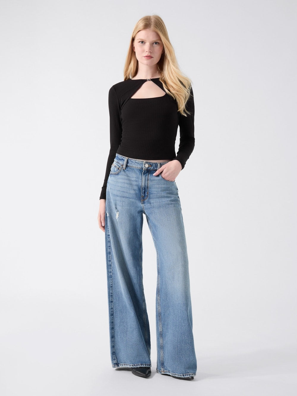 Cutout Top