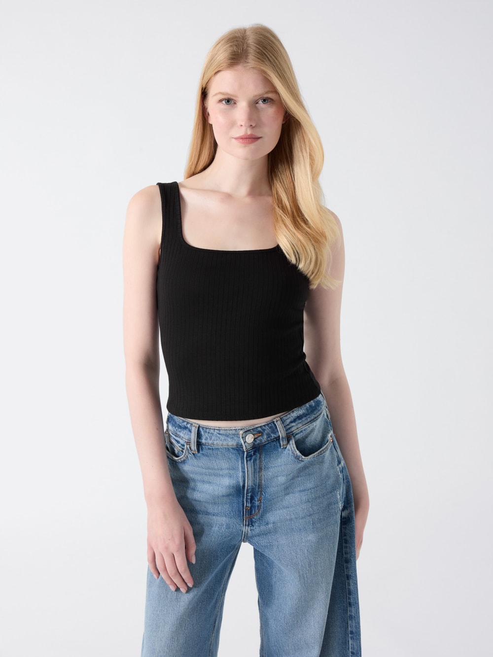 Cutout Top