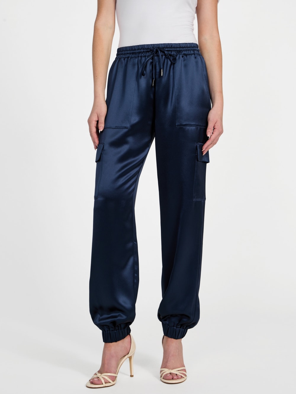 Slim fit cargo joggers
