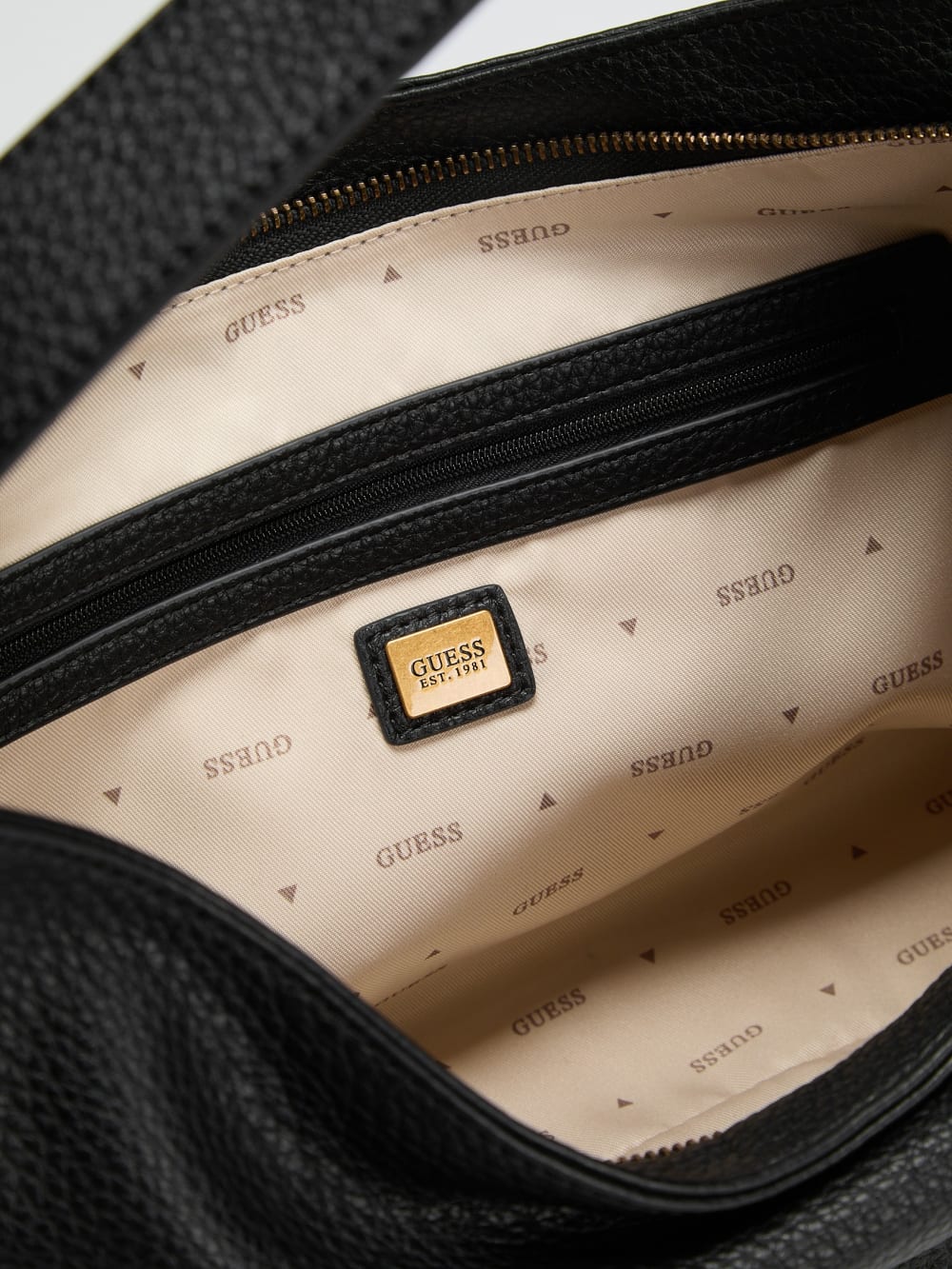 Camden Shoulder Bag