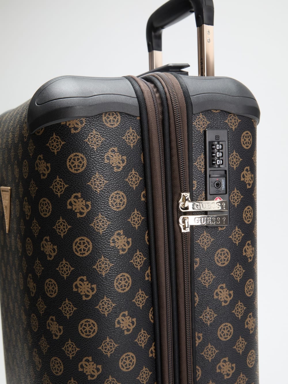 Wilder Peony 20" 8-Wheel Suitcase