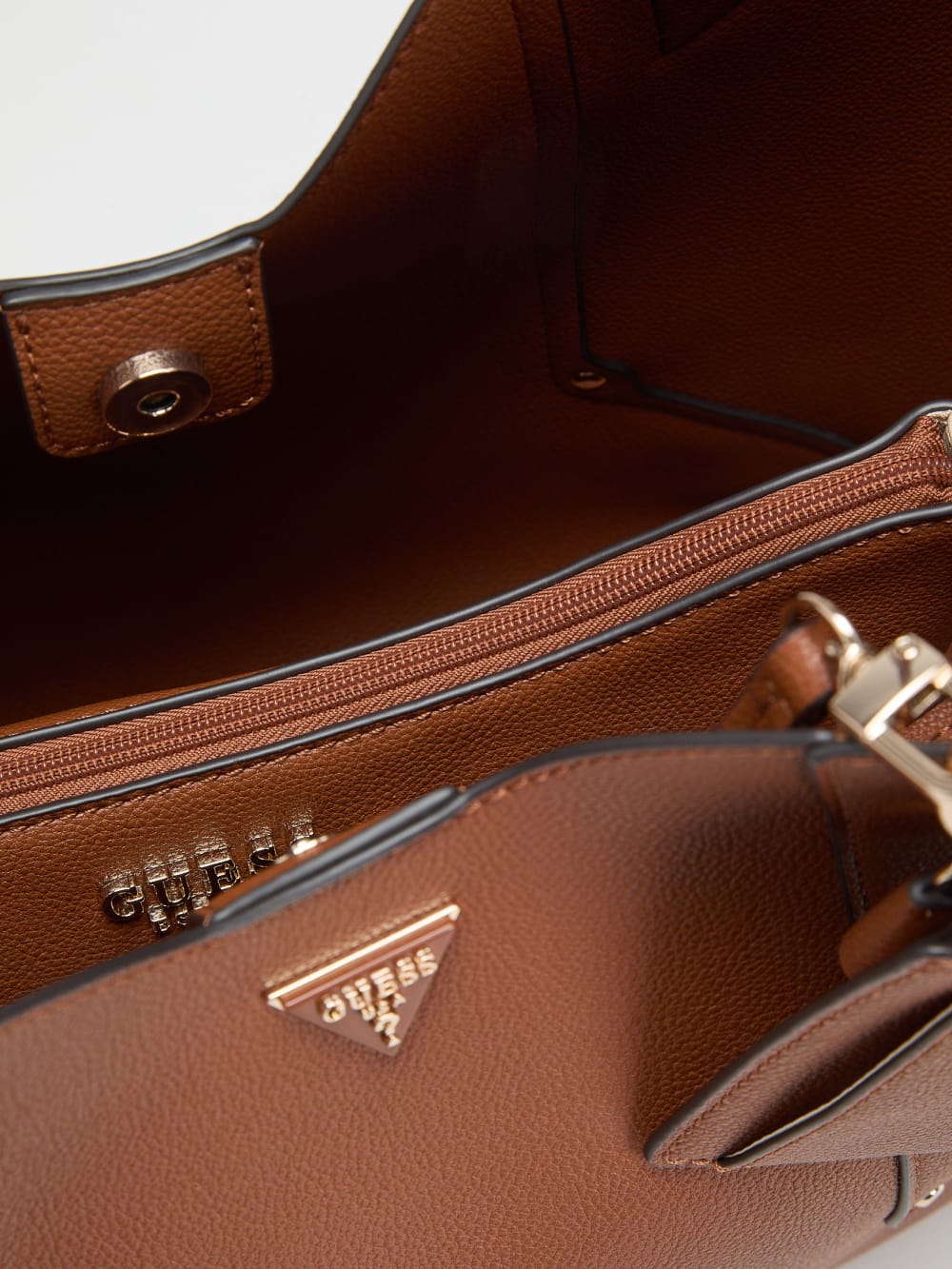 Darcy Logo Shopper