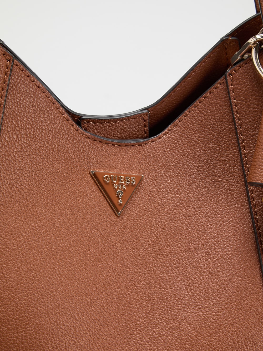 Darcy Logo Shopper