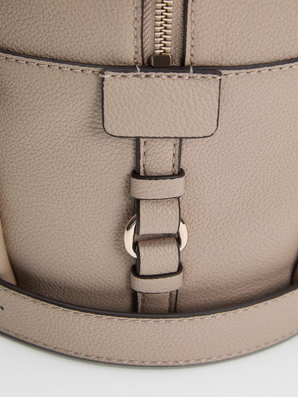 Danya satchel