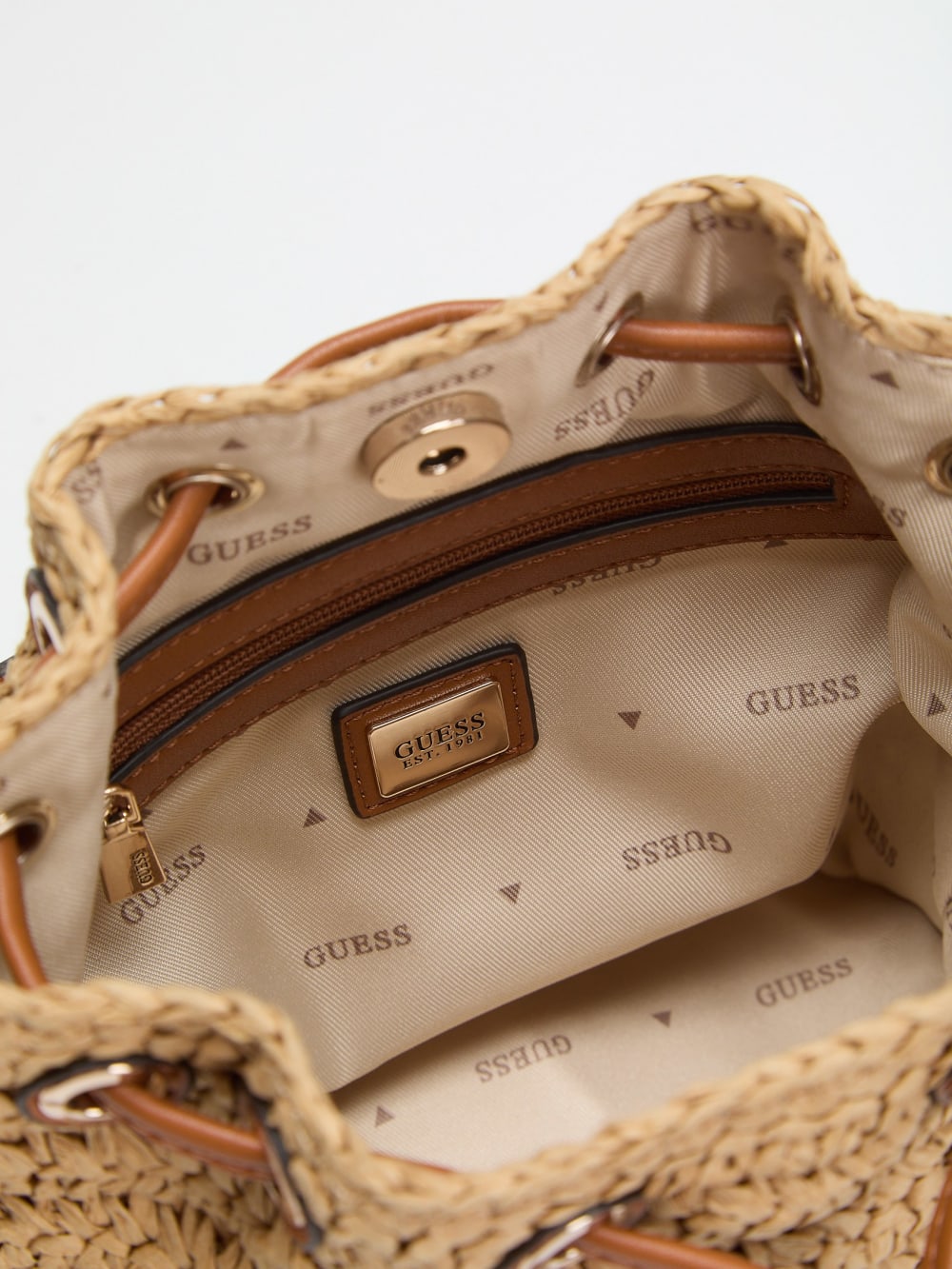 Ofelia Bucket Bag