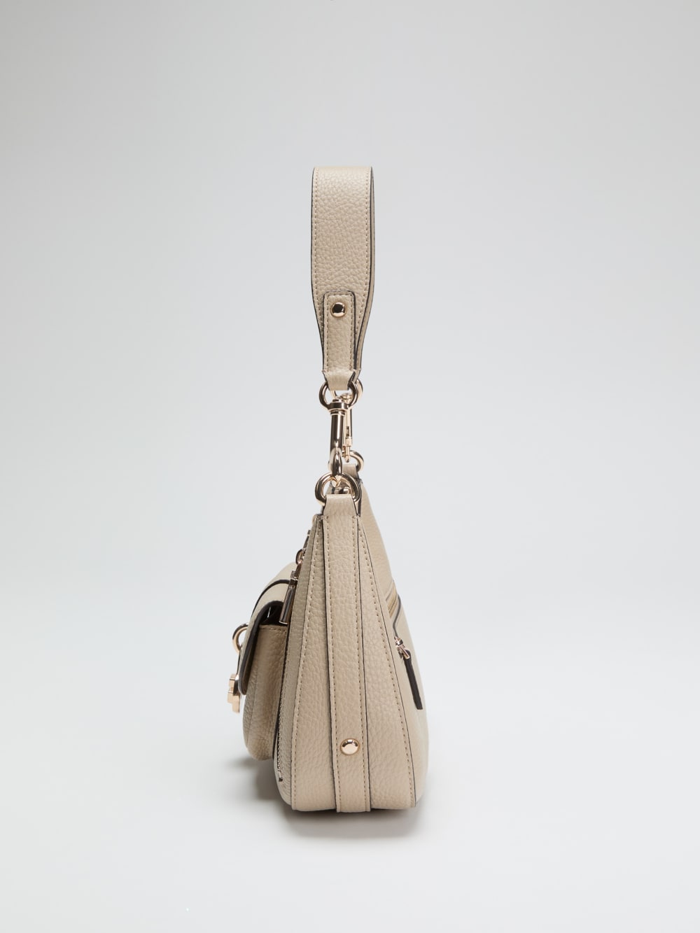 Jessa Logo Shoulder Bag