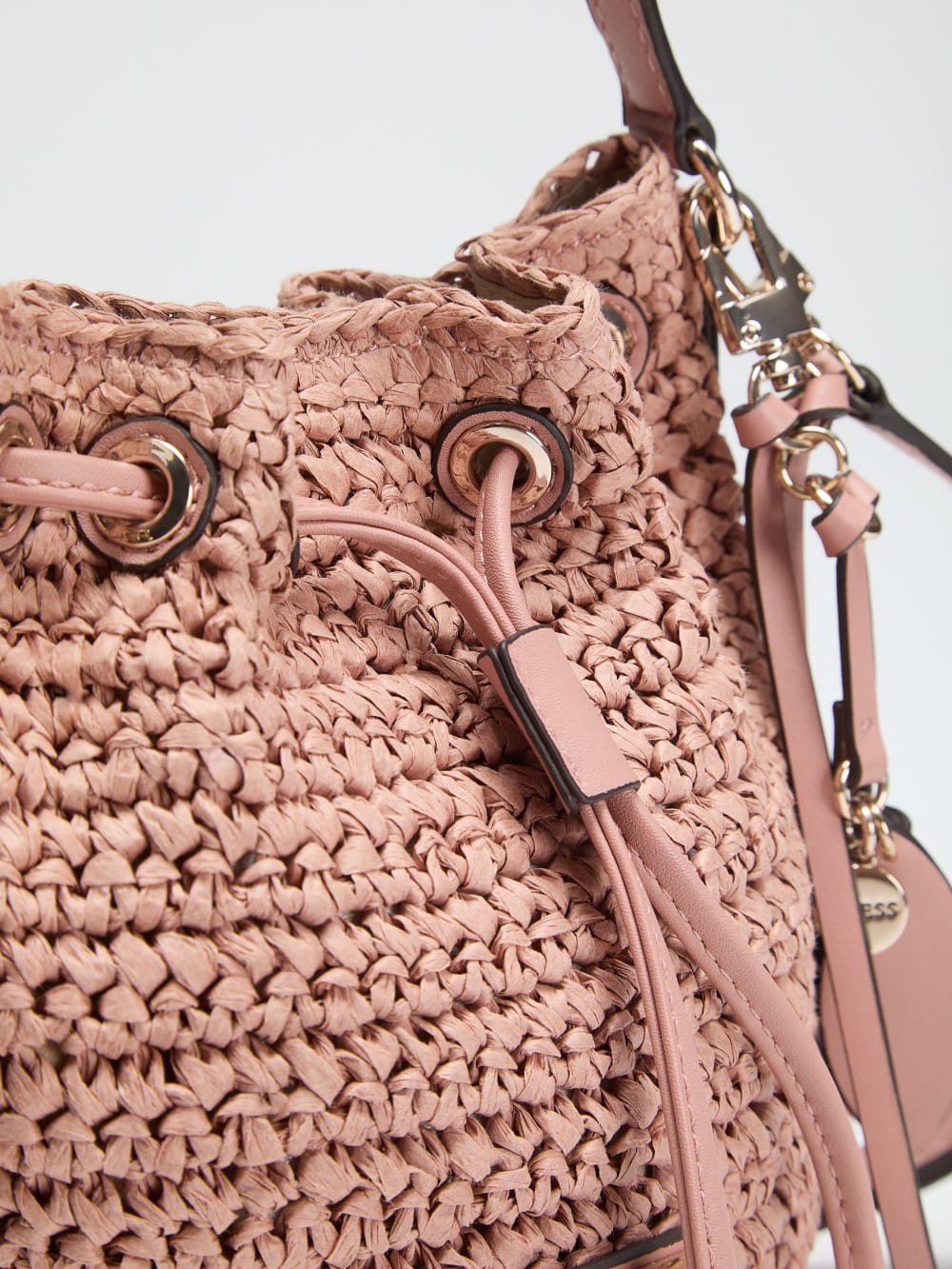 Ofelia Bucket Bag