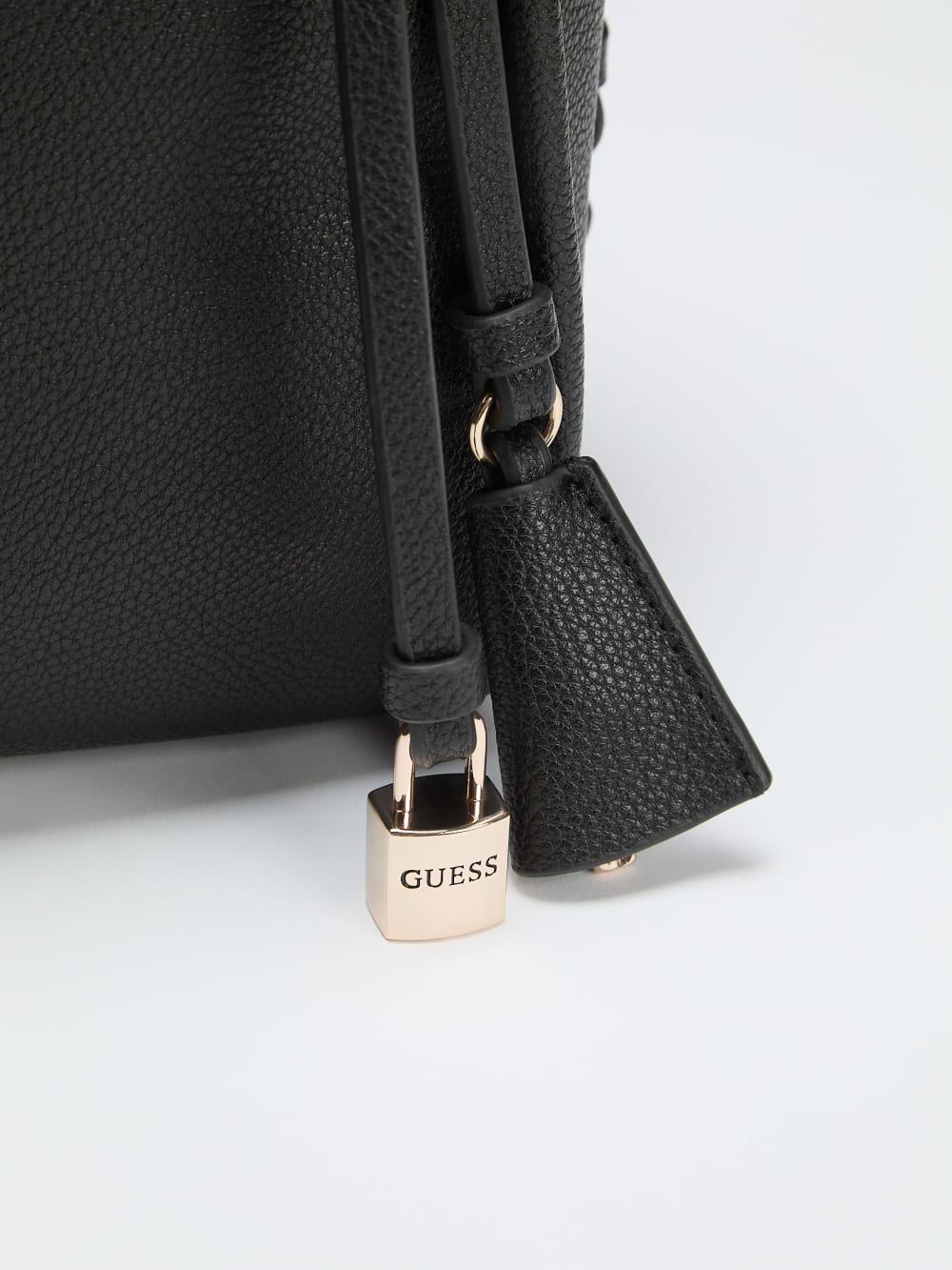 Danya satchel