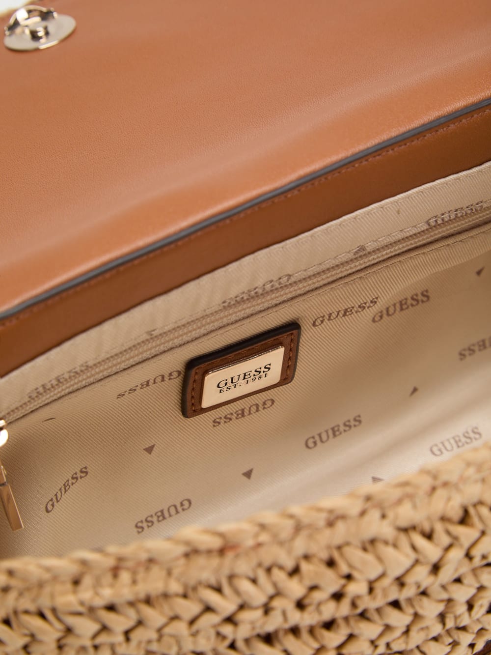 Ofelia Shoulder Bag