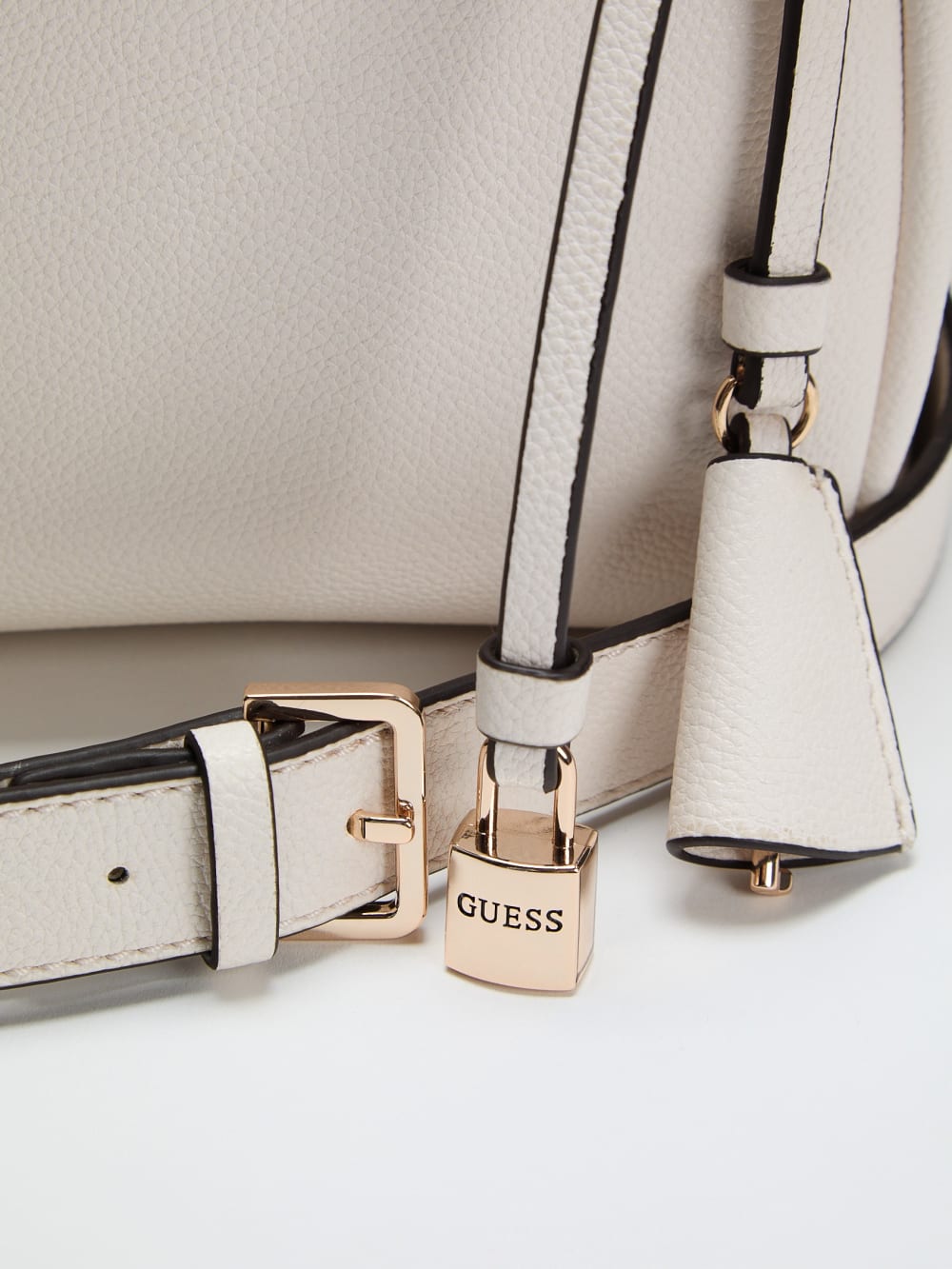 Danya satchel