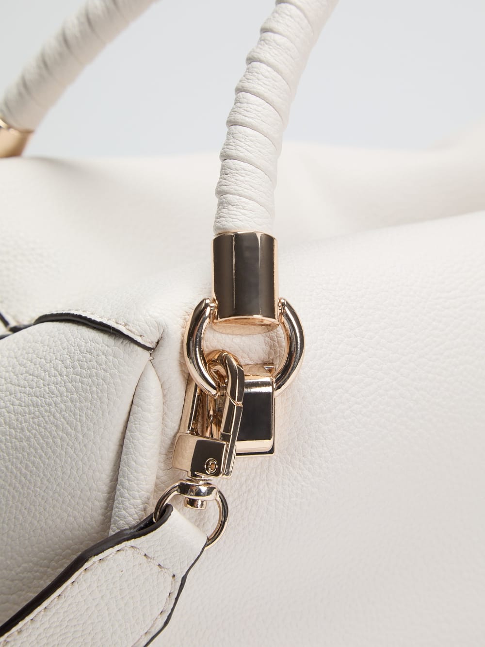 Danya satchel