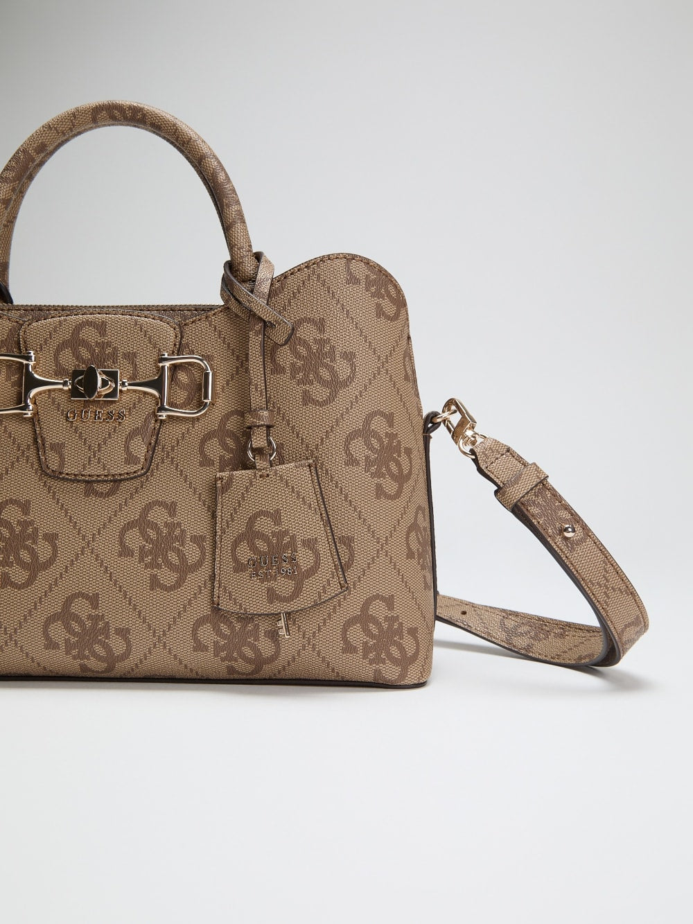 Janie 4G logo satchel