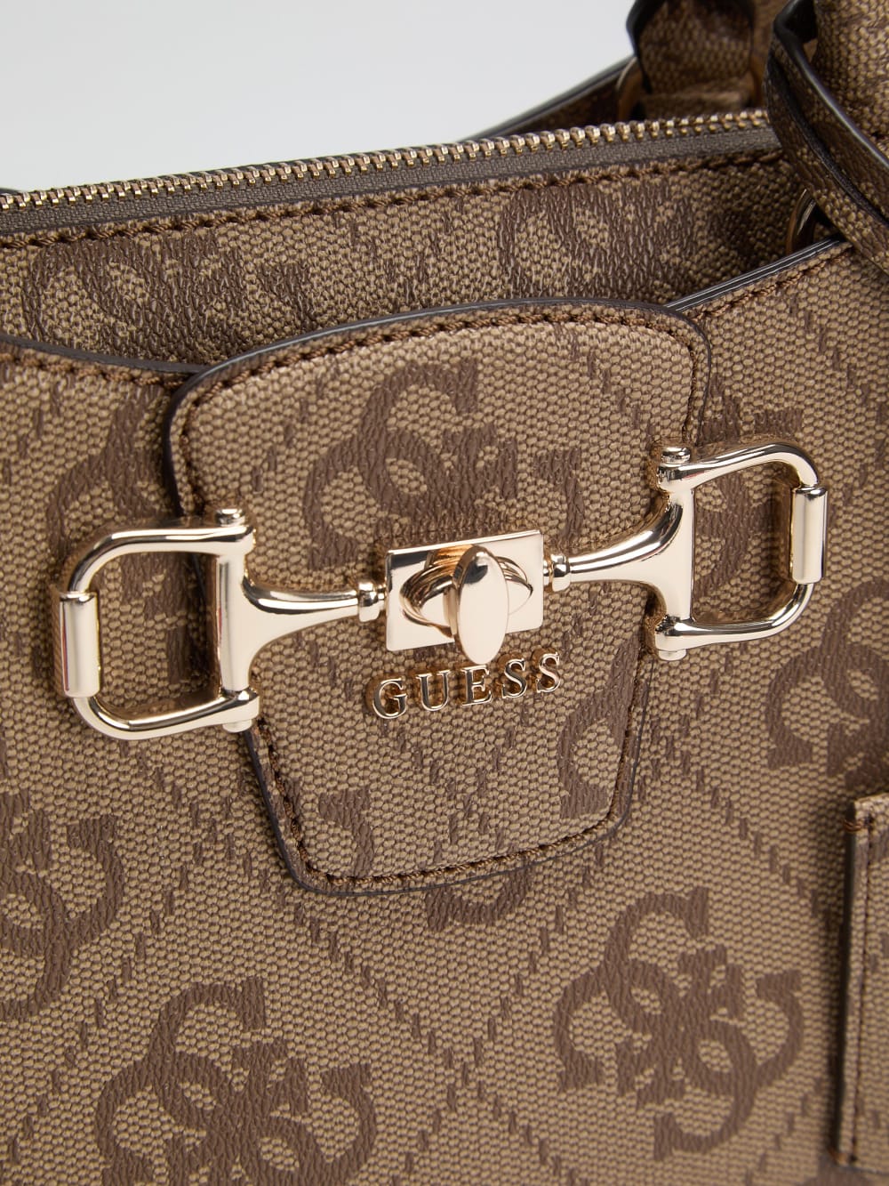 Janie 4G logo satchel