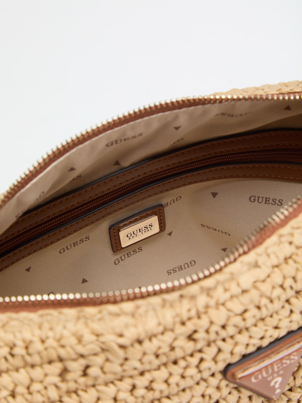 Ofelia Shoulder Bag