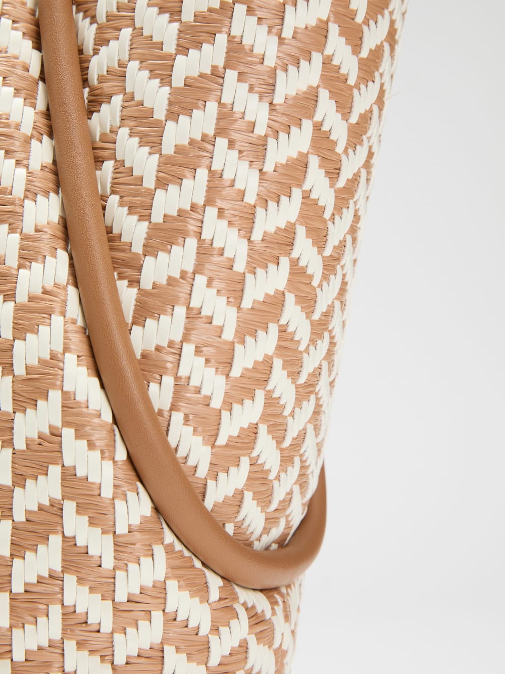 Tessi Shopper