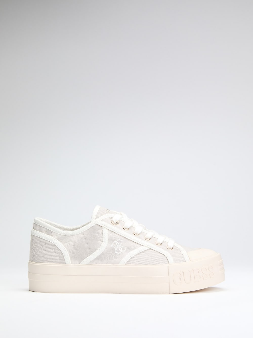 Issah logo sneaker