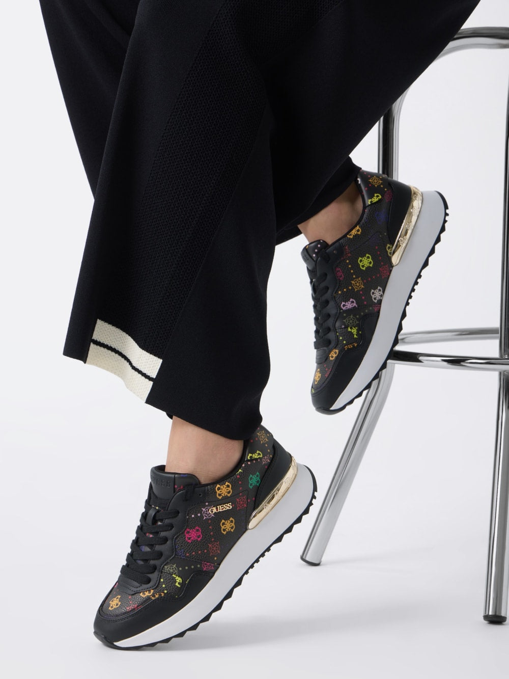 Vinsa Logo Running Shoes