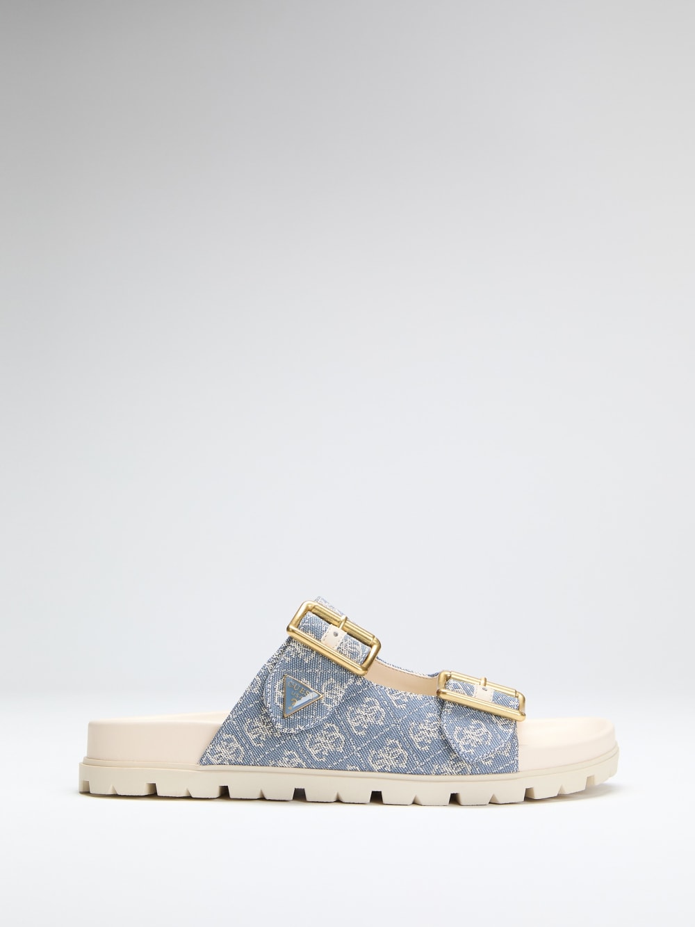 Fasten Raffia Sandals