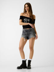 Off-shoulder t-shirt