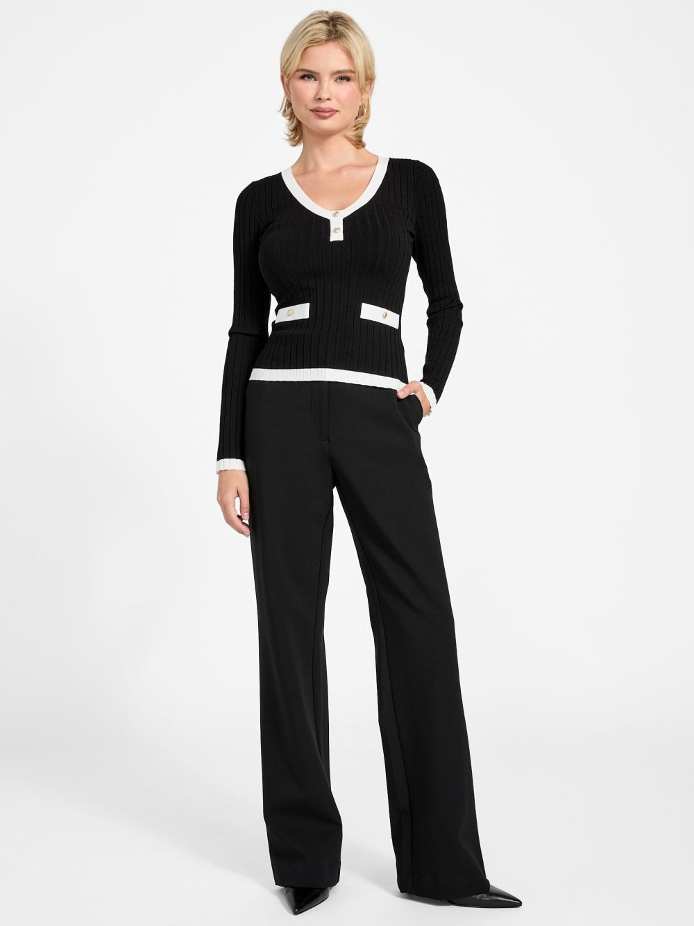 Contrasting sweater