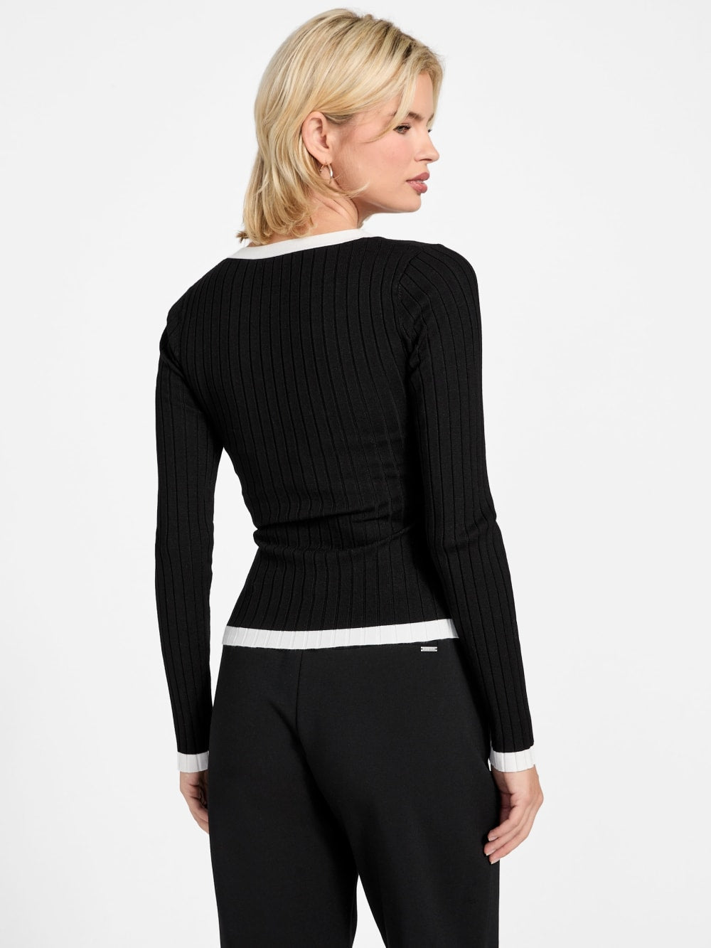 Contrasting sweater
