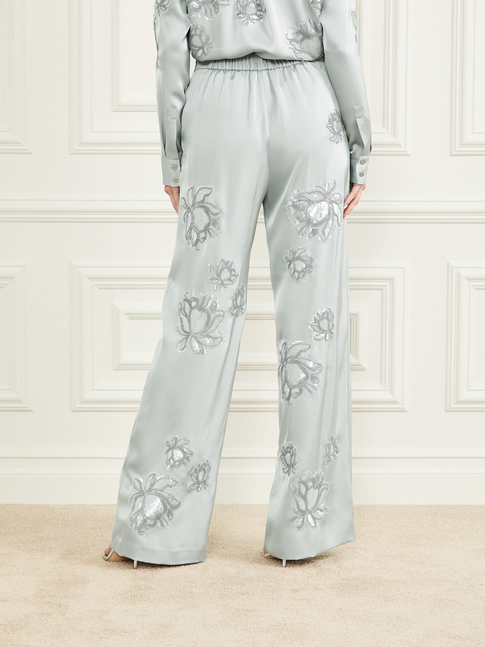 Gwen Embroidered Flower Pant