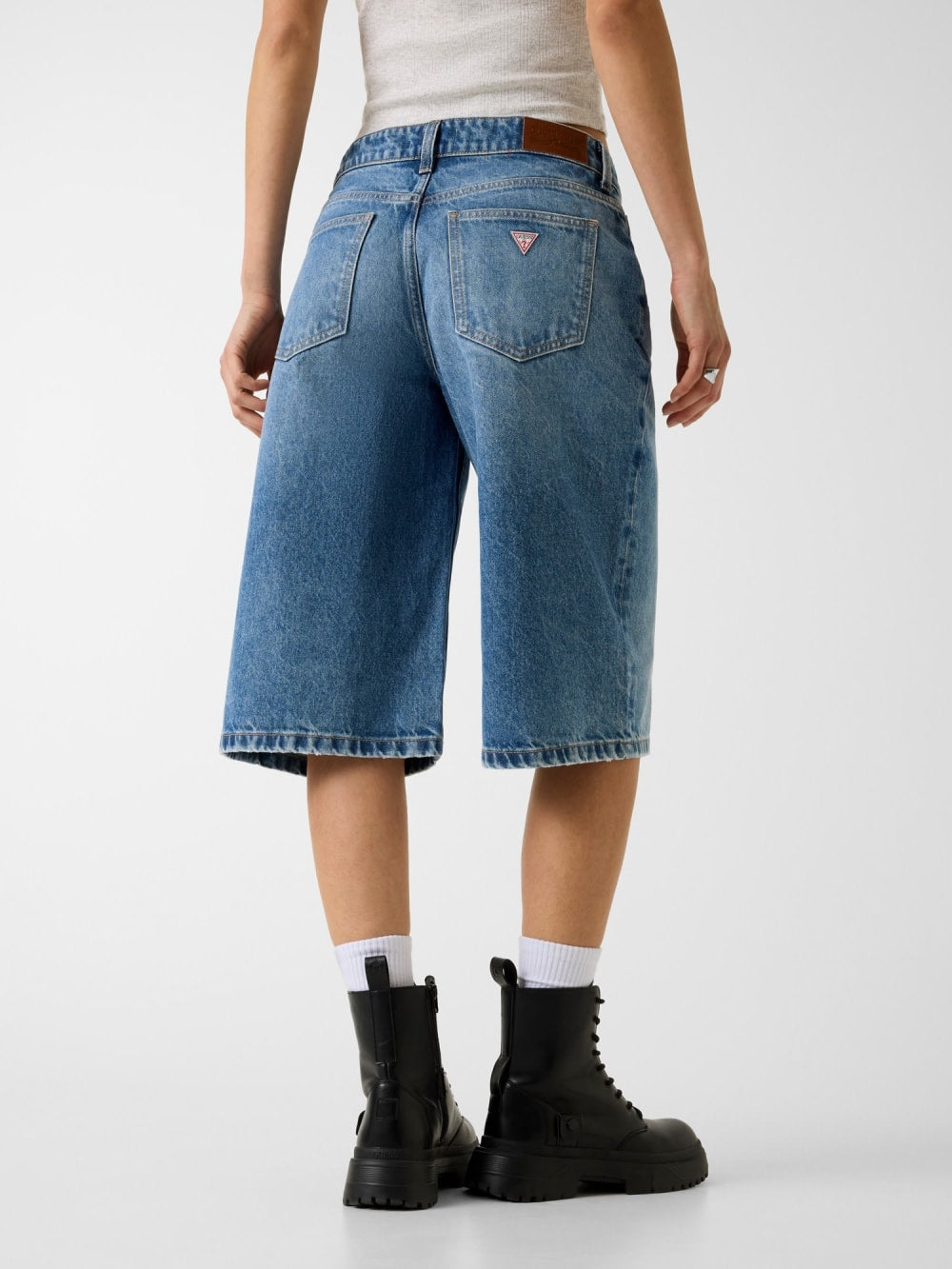 Baggy denim bermuda